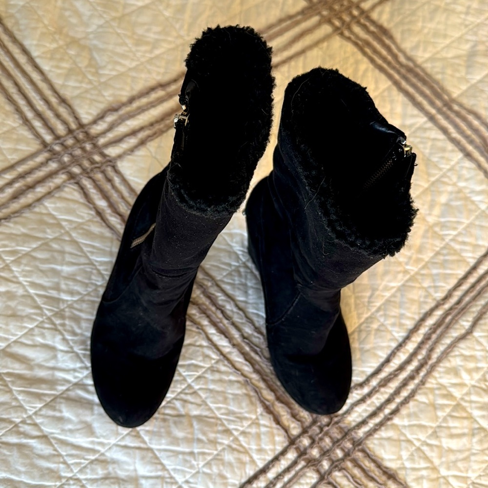 Juicy Couture wedge booties - Picture 4 of 7